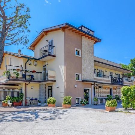 B&B America Sirmione Exterior photo