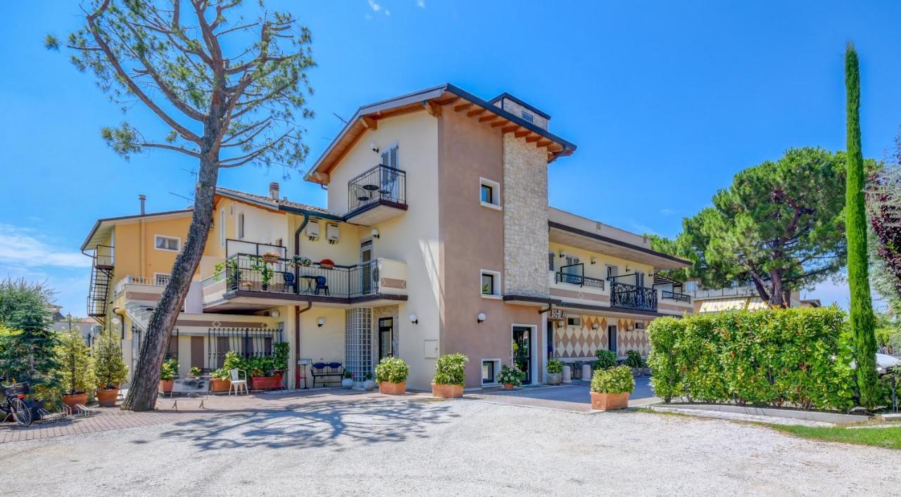 B&B America Sirmione Exterior photo